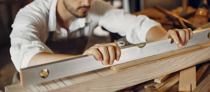 Materiales innovadores para la fabricación de muebles de madera