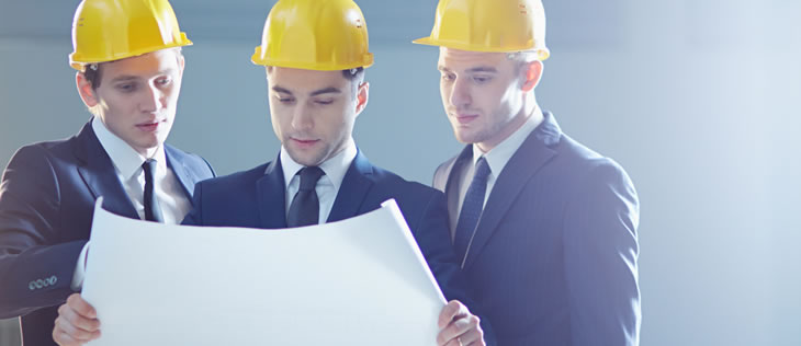 Cómo desarrollar habilidades de liderazgo en equipos de construcción
